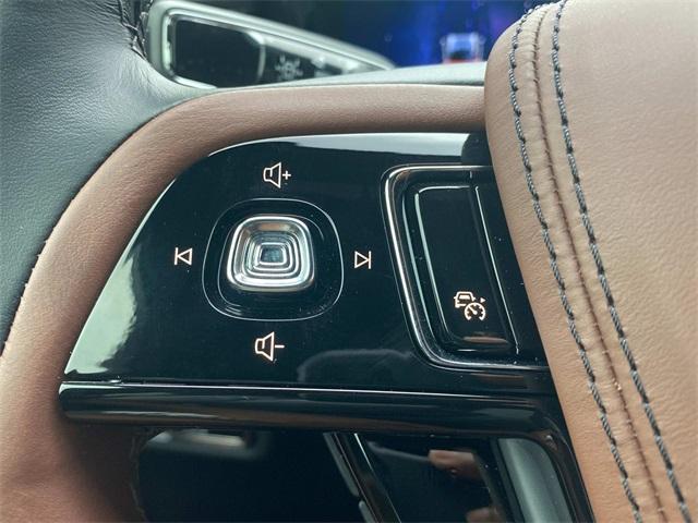 new 2025 Lincoln Aviator car, priced at $71,503