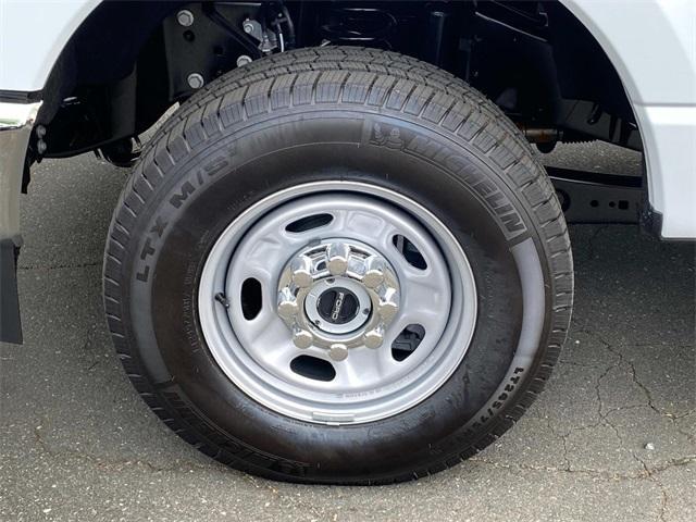 new 2025 Ford F-250 car, priced at $62,098