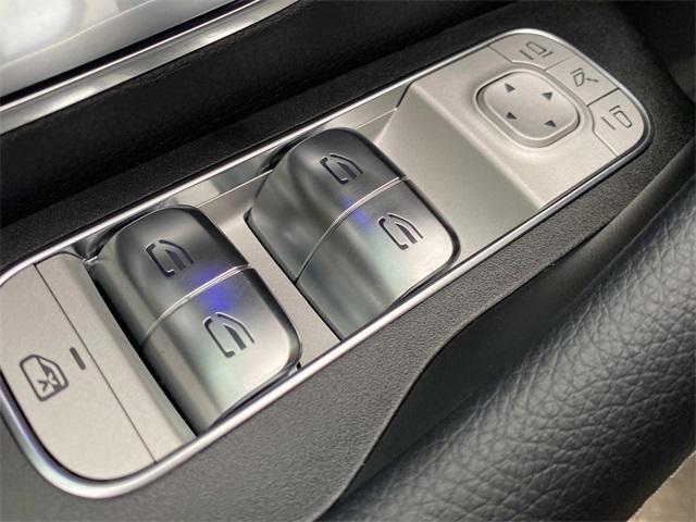 used 2025 Mercedes-Benz GLS 580 car, priced at $98,089