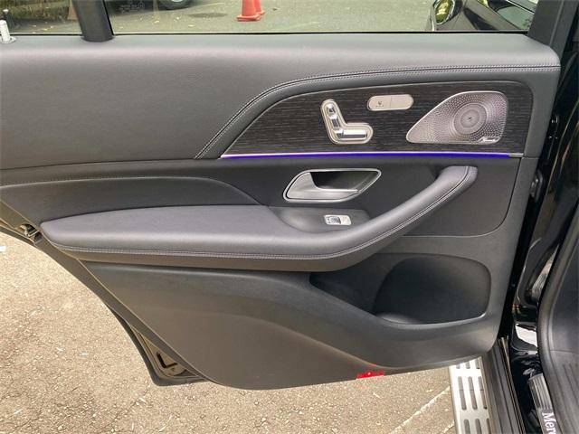 used 2025 Mercedes-Benz GLS 580 car, priced at $98,089