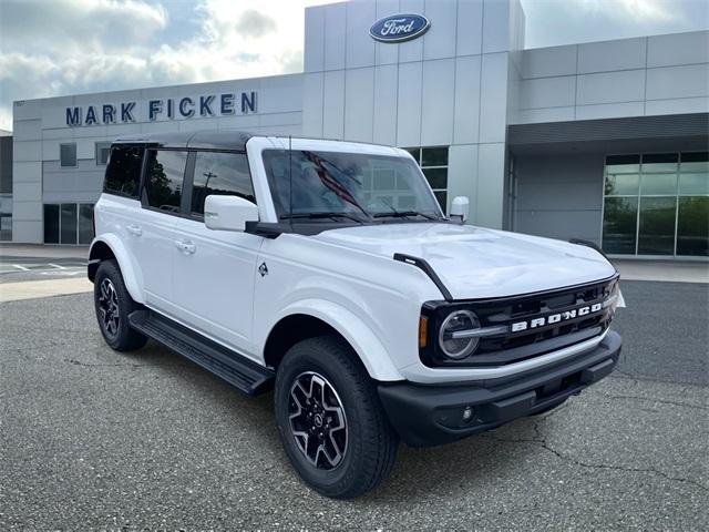 new 2025 Ford Bronco car, priced at $54,324