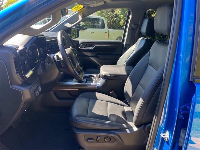 used 2024 Chevrolet Silverado 1500 car, priced at $41,620