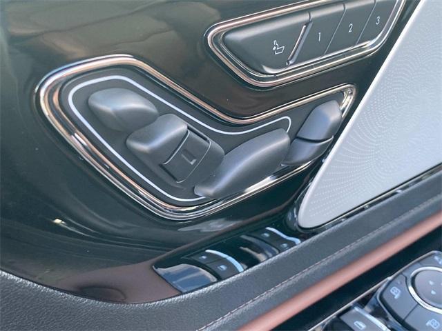 new 2025 Lincoln Aviator car, priced at $75,102