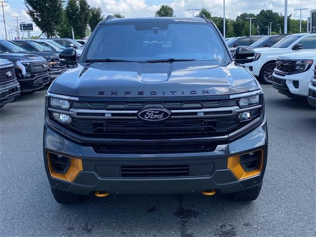 new 2025 Ford Expedition car, priced at $84,400