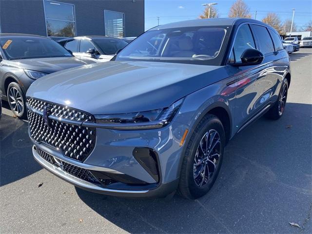 new 2025 Lincoln Nautilus car, priced at $58,670