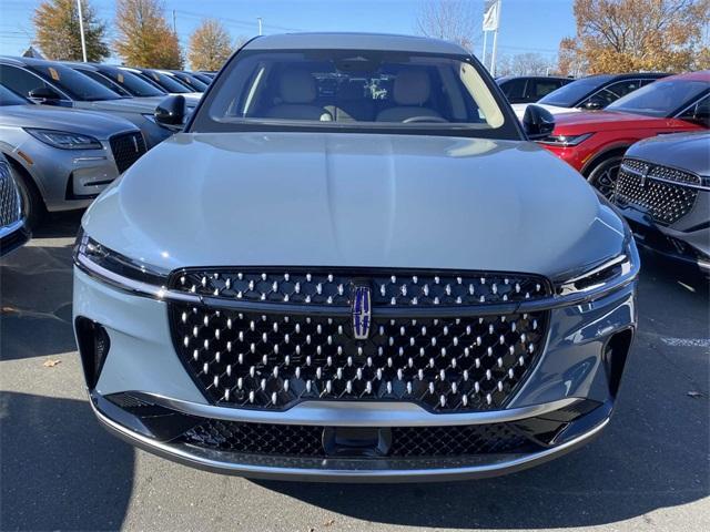 new 2025 Lincoln Nautilus car, priced at $58,670