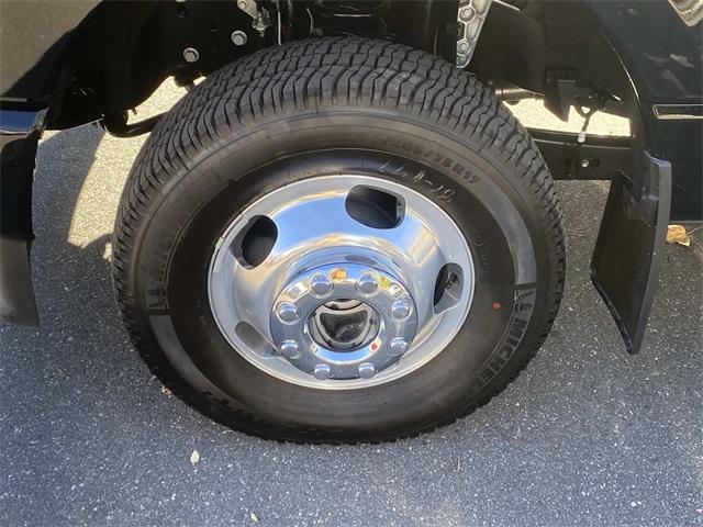 new 2025 Ford F-350 car, priced at $99,877