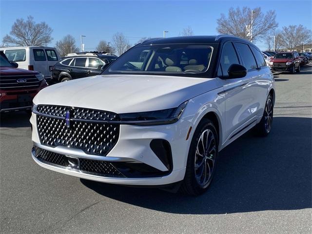 new 2025 Lincoln Nautilus car, priced at $62,955