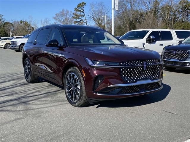 new 2025 Lincoln Nautilus car, priced at $67,805