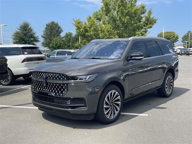 new 2025 Lincoln Navigator car, priced at $119,435