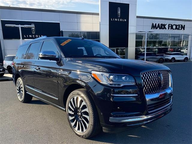 new 2024 Lincoln Navigator car, priced at $105,415