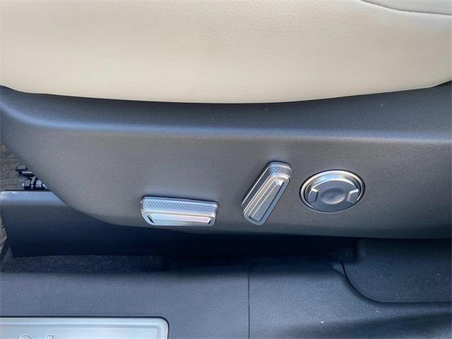 new 2026 Lincoln Nautilus car, priced at $64,022