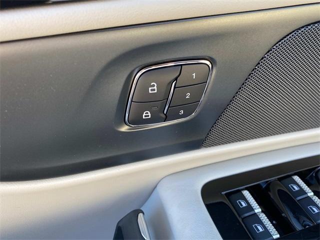 new 2026 Lincoln Nautilus car, priced at $64,022