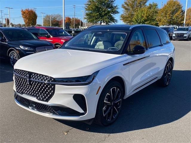 new 2026 Lincoln Nautilus car, priced at $64,022