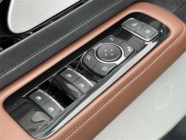 new 2025 Lincoln Aviator car, priced at $77,405