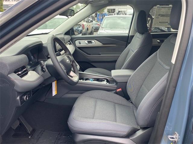 new 2025 Ford Explorer car, priced at $41,659
