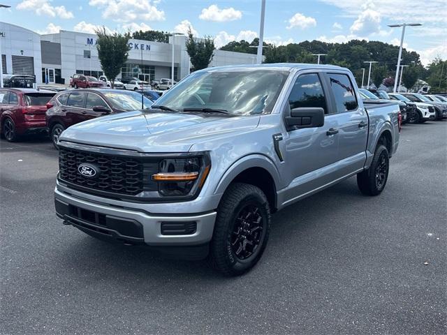 new 2025 Ford F-150 car, priced at $45,590