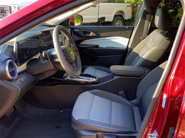 used 2024 Chevrolet Trax car, priced at $20,951