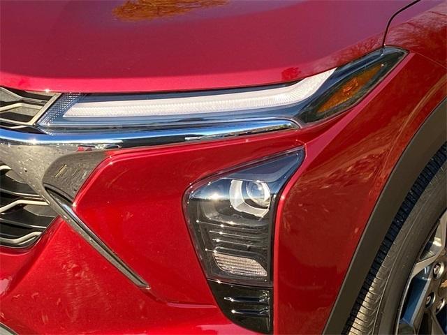 used 2024 Chevrolet Trax car, priced at $20,951