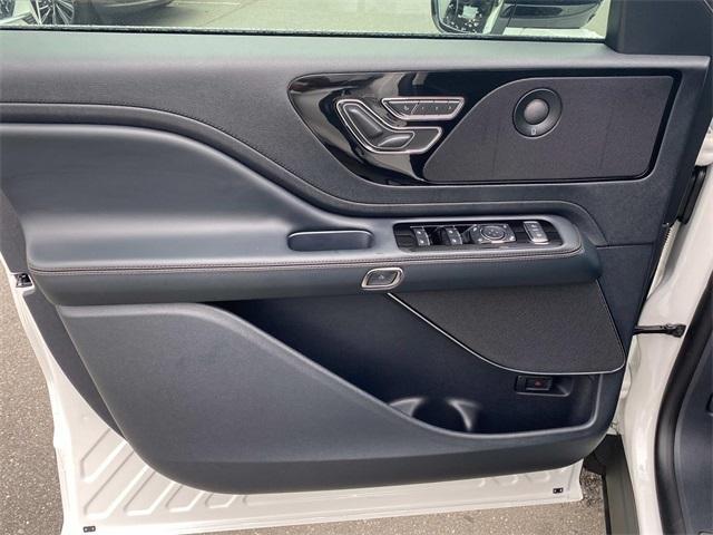 new 2025 Lincoln Aviator car, priced at $63,787