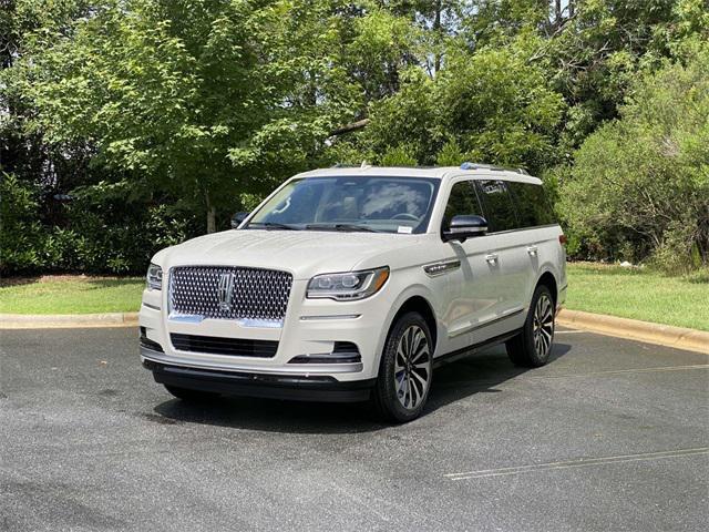 new 2024 Lincoln Navigator car, priced at $104,011