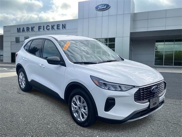 new 2025 Ford Escape car, priced at $28,549
