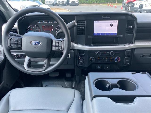 new 2025 Ford F-250 car, priced at $61,527
