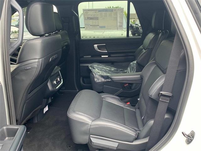 new 2025 Ford Expedition car, priced at $81,510