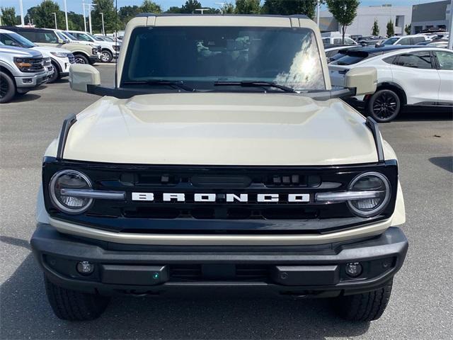 new 2025 Ford Bronco car, priced at $53,498