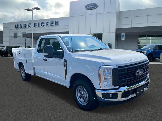 new 2025 Ford F-250 car, priced at $67,499