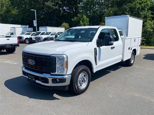 new 2025 Ford F-250 car, priced at $67,499