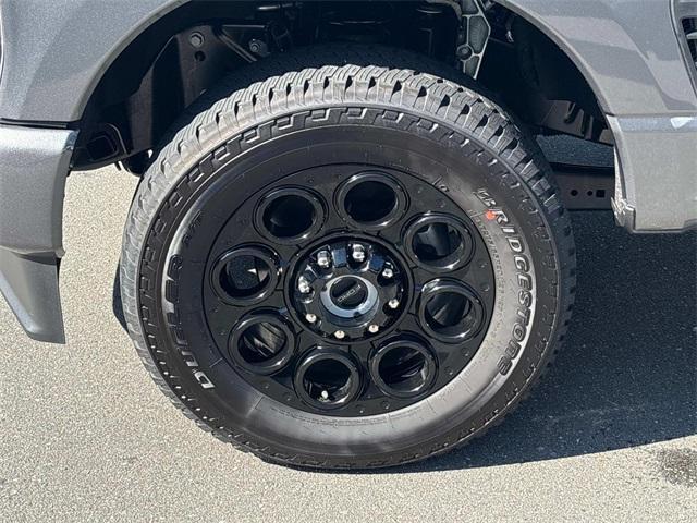 new 2025 Ford F-250 car, priced at $84,726
