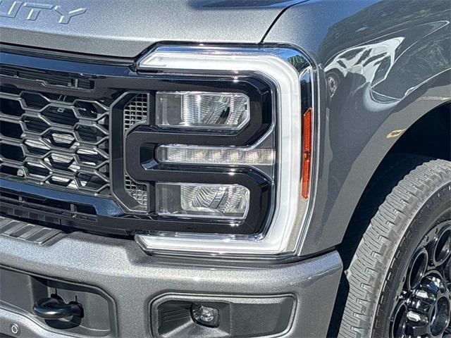 new 2025 Ford F-250 car, priced at $84,726