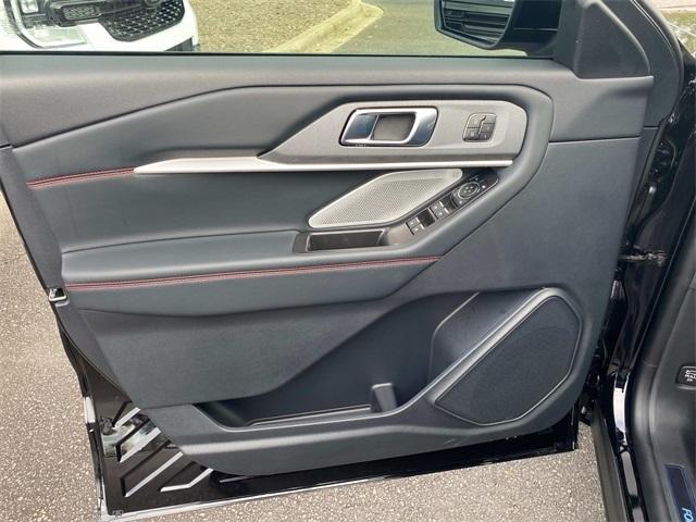 new 2025 Ford Explorer car, priced at $56,815
