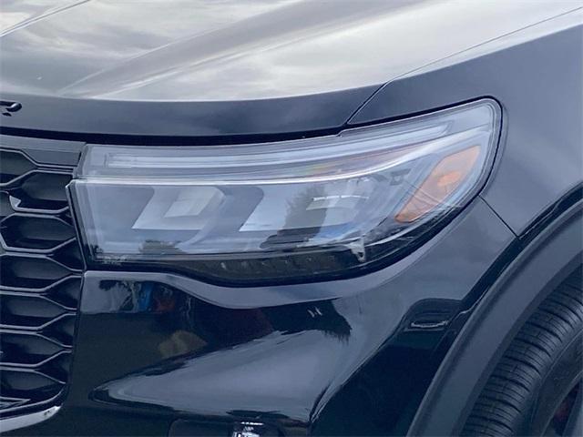 new 2025 Ford Explorer car, priced at $56,815