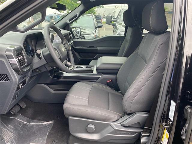 new 2025 Ford F-150 car, priced at $42,305