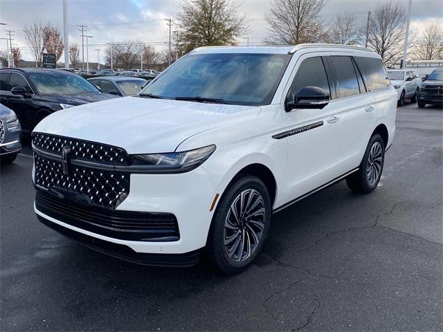 new 2025 Lincoln Navigator car, priced at $118,585