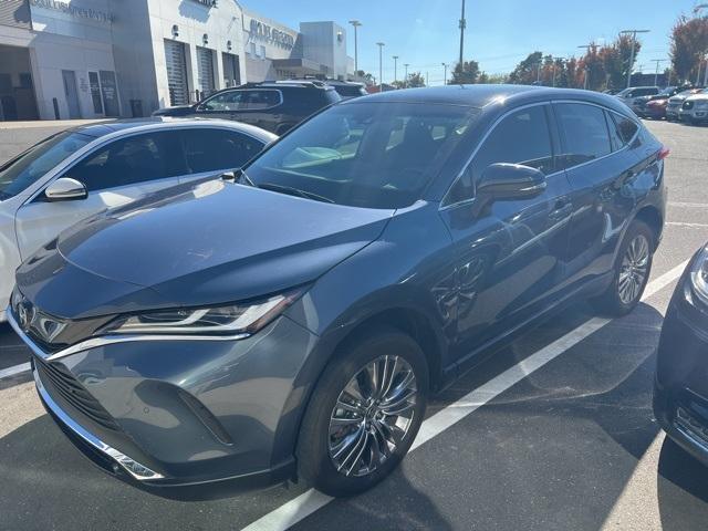 used 2023 Toyota Venza car