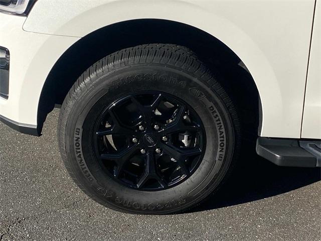 used 2022 Ford Expedition car, priced at $46,522