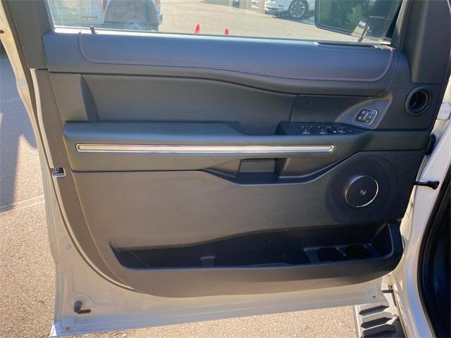 used 2022 Ford Expedition car, priced at $46,522