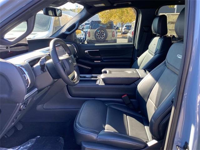 new 2025 Ford Expedition Max car, priced at $85,021