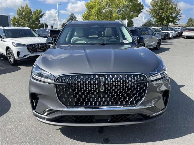 new 2025 Lincoln Aviator car, priced at $67,409