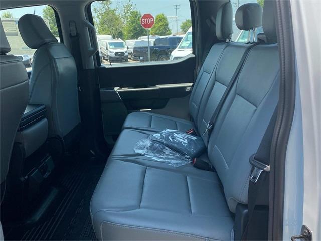 new 2025 Ford F-250 car, priced at $62,944