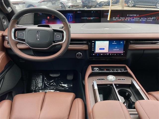 new 2025 Lincoln Navigator L car, priced at $106,175
