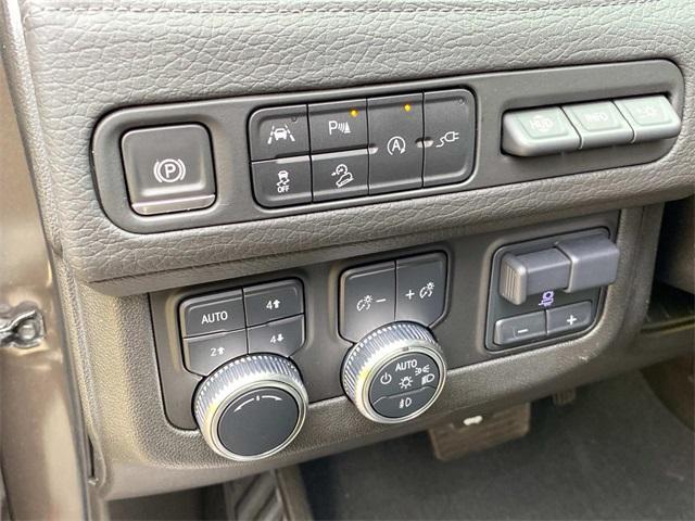 used 2021 GMC Yukon car, priced at $52,559