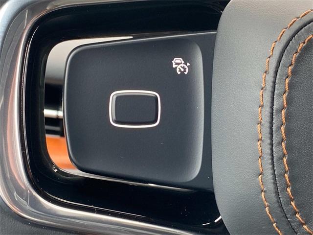 new 2025 Lincoln Navigator car, priced at $121,435