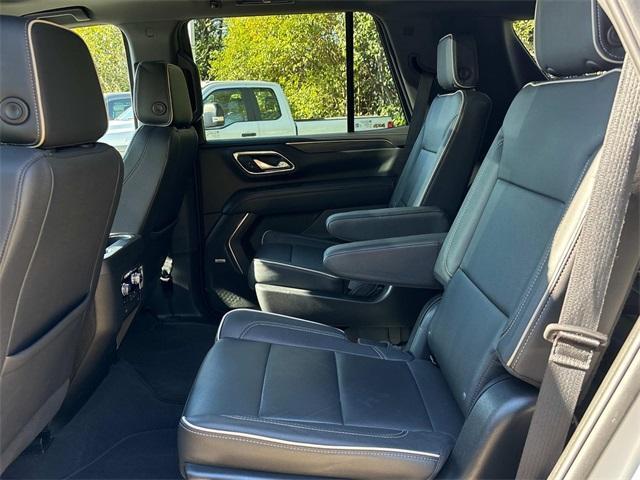 used 2022 GMC Yukon car, priced at $54,946