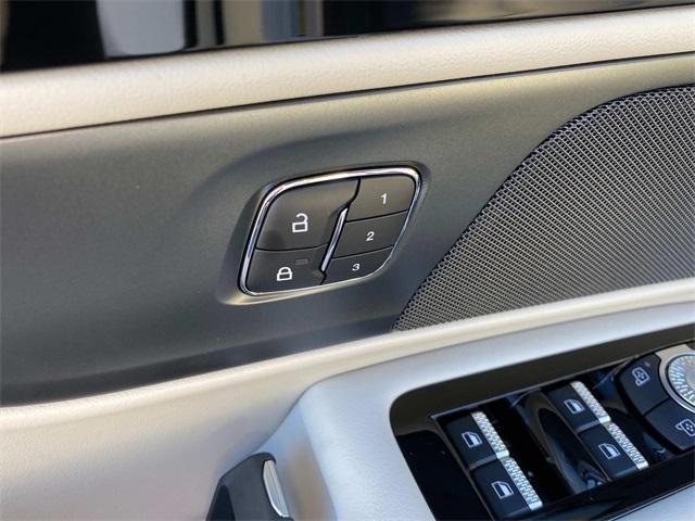 new 2026 Lincoln Nautilus car, priced at $65,784