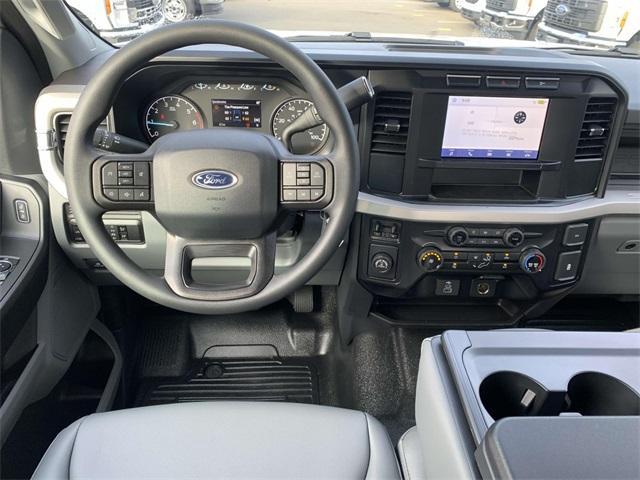 new 2024 Ford F-250 car, priced at $45,940