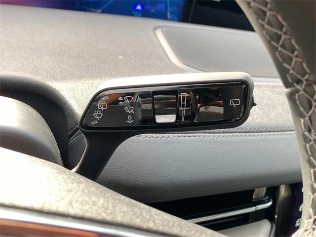 new 2025 Lincoln Navigator car, priced at $107,083